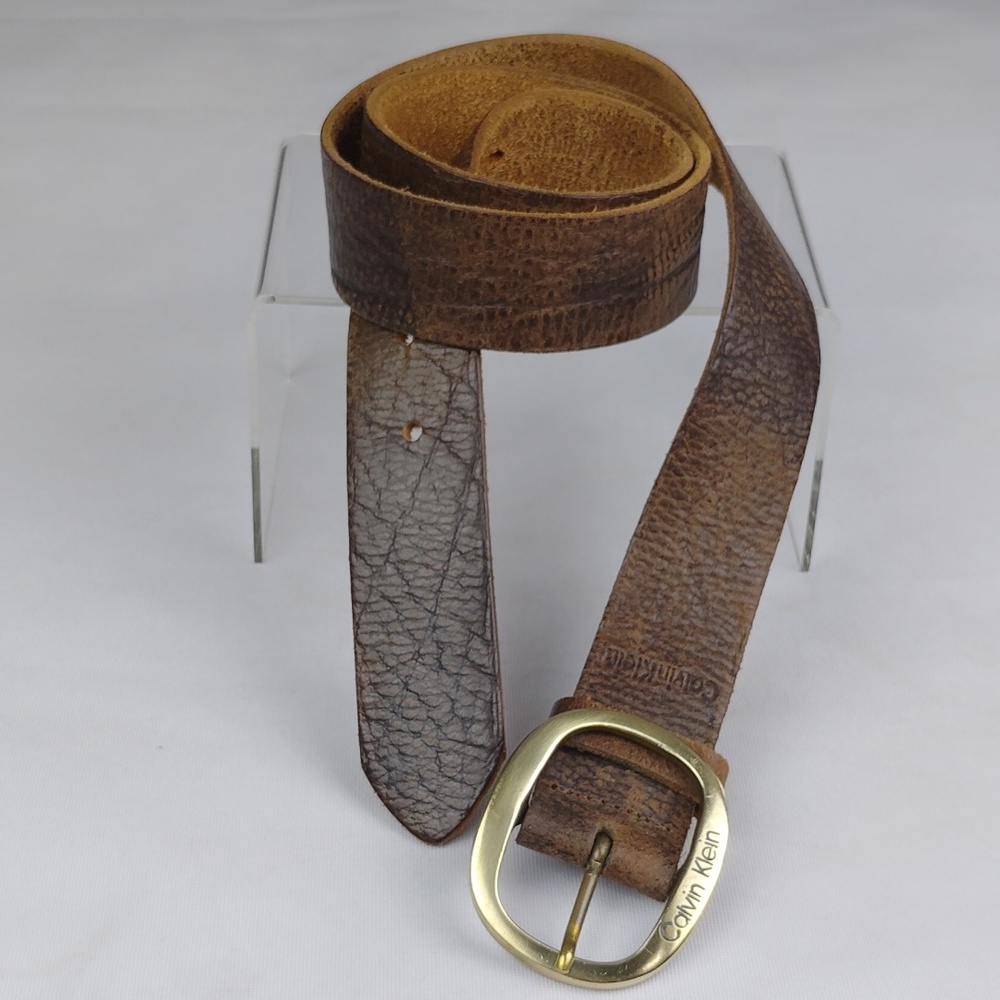 Calvin Klein Women's Brown Distressed Leather Belt.